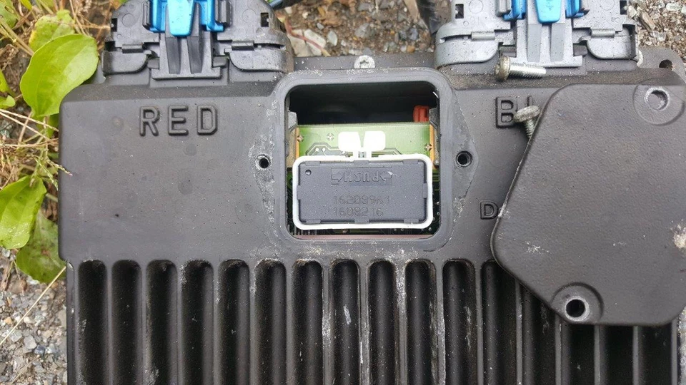 1998 GMC K1500 4.3L Knock Module GM Part No.: 16208961 - Image 3 of 3