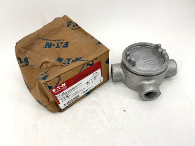 New Eaton GUAT26 Conduit Outlet Box w/ O-Ring Gasket & Ground Screw Size: 3/4''