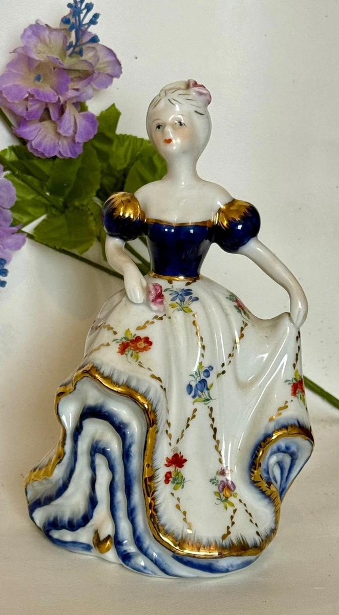 Victorian Porcelain Figurine In Antique Ceramic & Porcelain