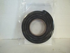 TruXedo 1117840 Bulkhead Seal Kit universal- 3/8" x 1" x 65-1/2"