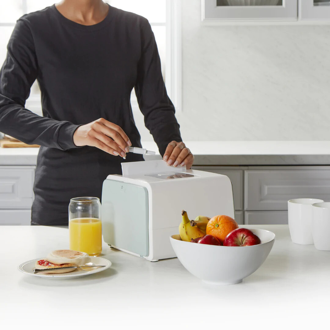 Hamilton Beach Health Smart Sharps Bin Powered by HealthBeacon Needles