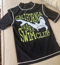 Boys CHEROKEE Rash Guard Short Sleeve Swim Shirt Size Med 8-10 BLACK Shark