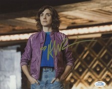 Alison Brie Glow Autographed Signed 8x10 Photo ACOA 