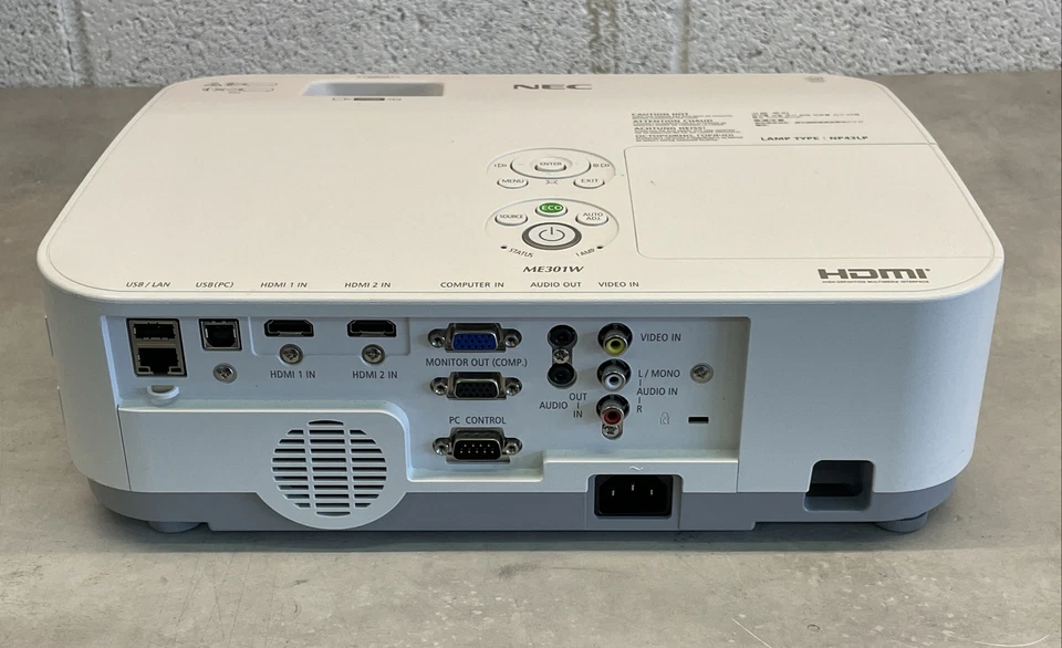 NEC NP-ME301W WXGA 3LCD 3000 ANSI Lumens Projector | Lamp Hours 57 - Image 4 of 4
