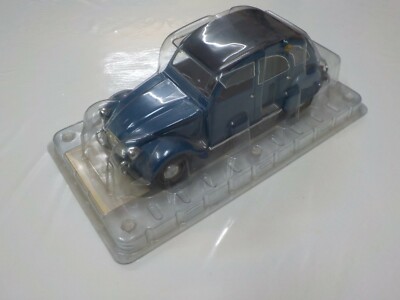 Citroen 2 hp - solid - scale 1:17 - BUY COMICS SHOP