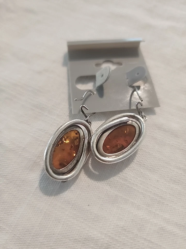 Vintage Handmade Sterling Silver With Amber Earrings. - Image 2 of 4