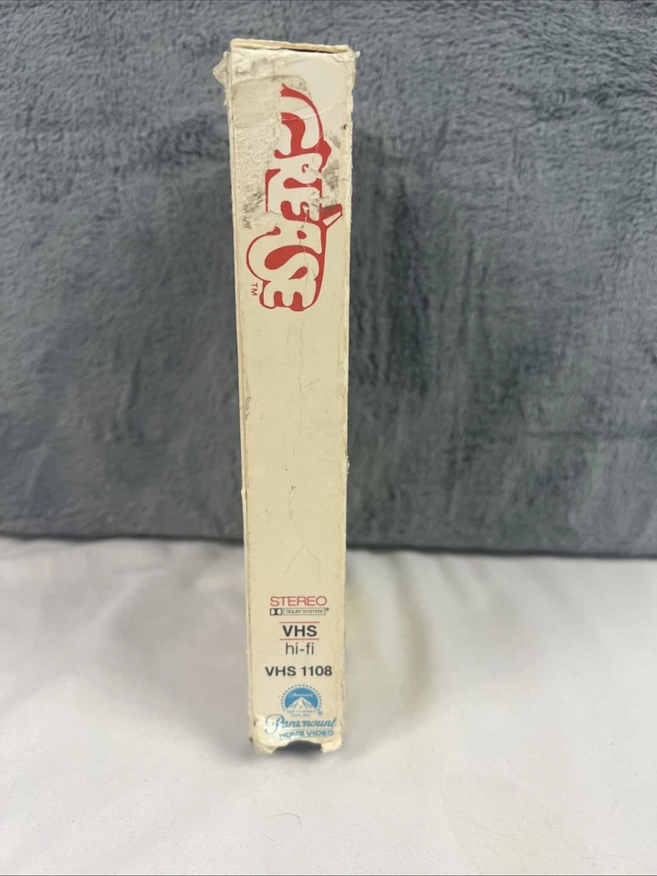 GREASE VHS (1982) 1st Release Gatefold Sleeve Yellow Cover Foto 4 de 4