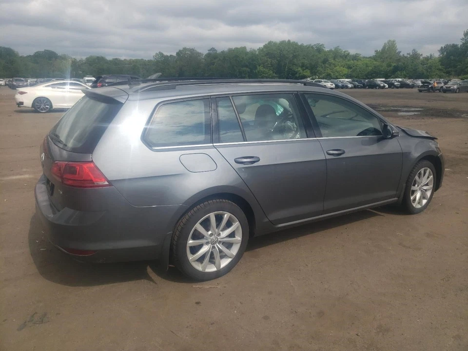 Used Front Right Door Assembly Front fits: 2017 Volkswagen Golf Htbk electric 4 - Image 3 of 4