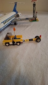 LEGO City Airport Set 3181 Passenger Plane 100% COMPLETE Pilot Aeroplane