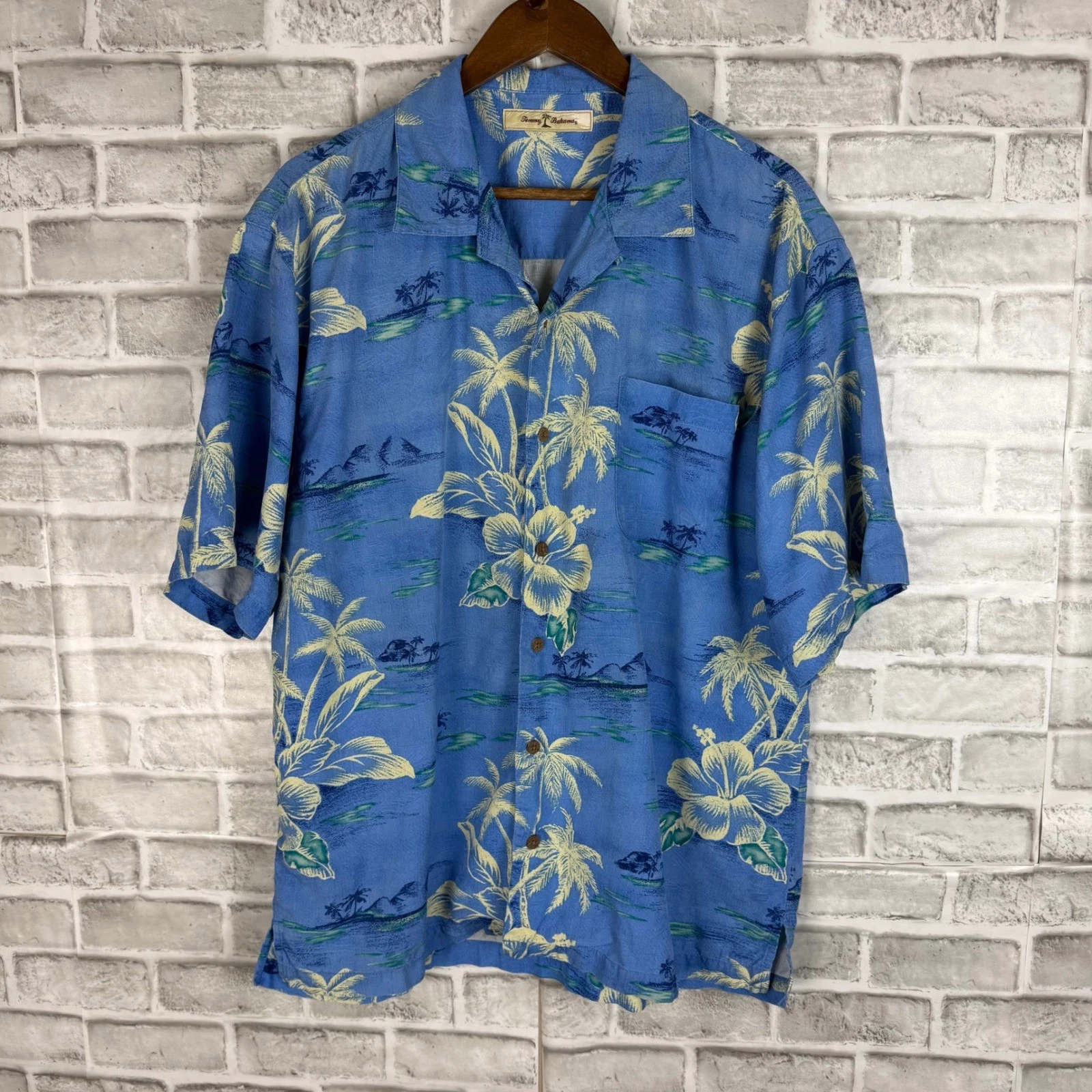Tommy Bahama Mens Large Blue Silk Tropical Palm Tree Hibiscus Camp Shirt LARGE