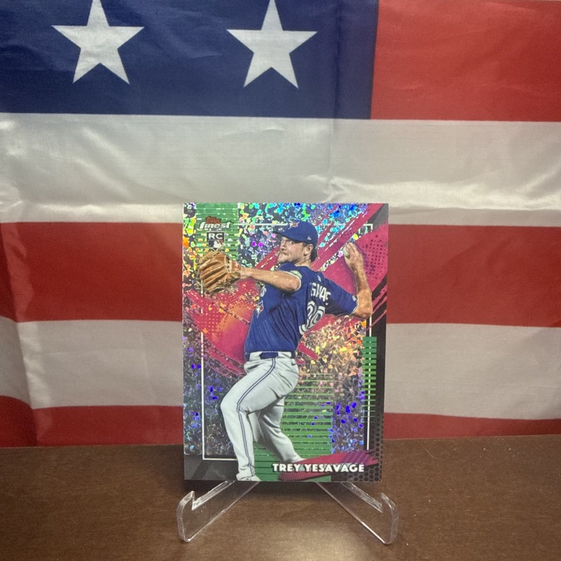 2026 Topps Finest Trey Yesavage Rare Mini Diamond Refractor Blue Jays RC SP