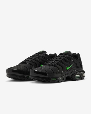 [ナイキ] エア マックス プラス [AIR MAX PLUS] ブラック/ブラック/グリーンストライク DM0032-024 Nike Air Max Plus Shoes - Black/Green Strike DM0032-024