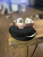 Beats by Dr. Dre Solo3 Wireless On the Ear Headphones - Rose Gold