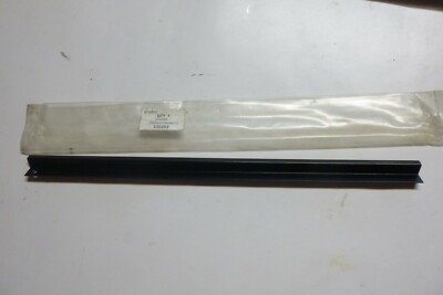 Land Rover Serie Fensterleiste 330203 (art.2121)