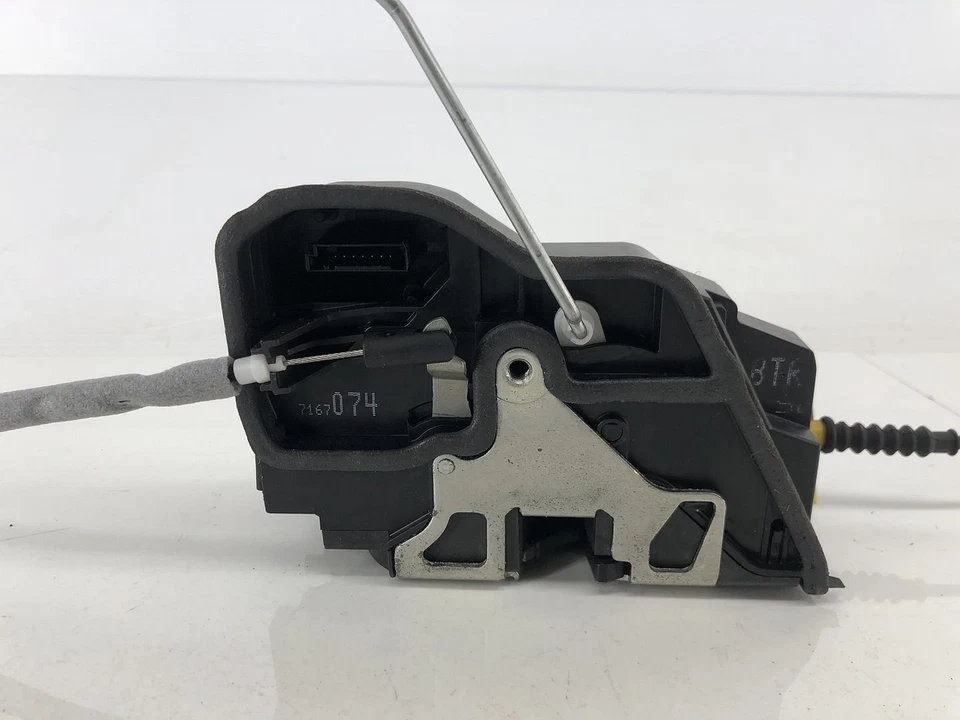 06-07 BMW 530XI E60 ПЕРЕДНЯЯ ПРАВАЯ ПАССАЖИРСКАЯ ДВЕРЬ ЗАМОК ЗАЩЕЛКА ПРИВОД OEM - Изображение 4 из 4