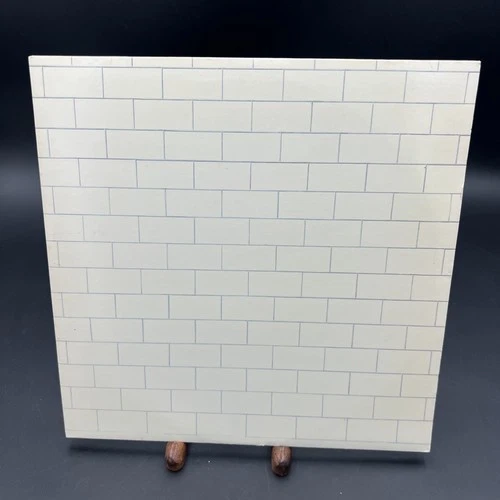 Pink Floyd The Wall Vinyl 2 LP Columbia PC2 36183 - VG t0 VG+
