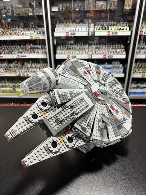 LEGO  Star Wars 75105-1 - Millennium Falcon BUV