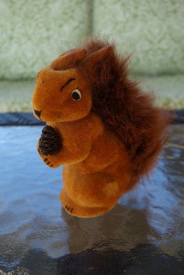 wind up squirrel toy