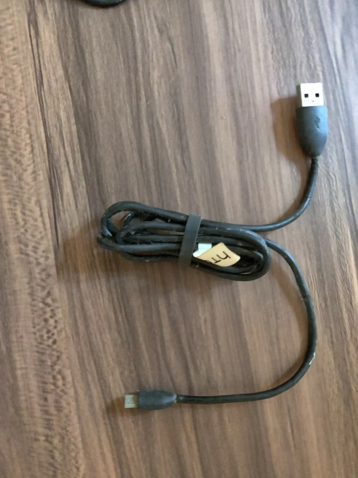 USB Charger Cable for HTC - Image 2 of 4