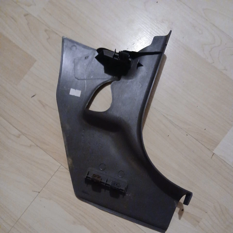 Chrysler PT Cruiser 2001-2005 lado izquierdo del conductor panel de retroceso inferior moldura 0RJ49TRMAC Foto 2 de 3