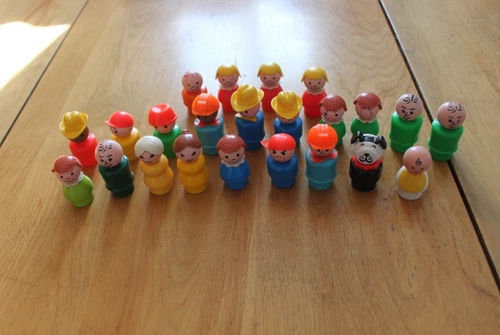 Vintage Fisher-Price little people plastic figure lot (23) FREE SHIPPING!