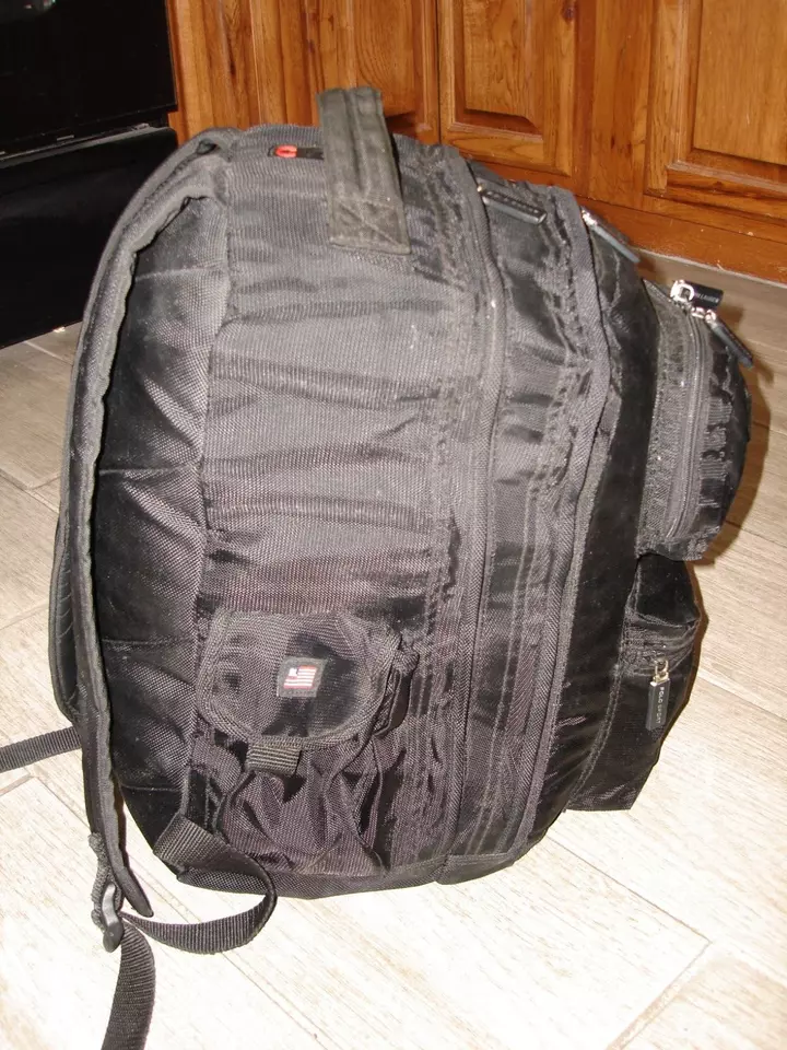 Mint Polo sport Ralph Lauren Black Backpack Vintage 19"H x 12"W x 14"D FILLED - Image 4 of 4