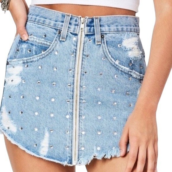 Carmar Belinda Distressed Denim Mini Skirt w/ Rhinestone & Zipper - Size 24