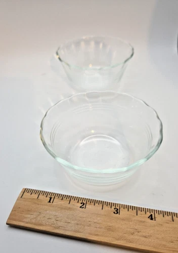 Vintage Pyrex Corning L16 Custard Cup Scalloped Edge 175ml Set Of 2