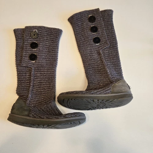 Stivali UGG Classic Cardy Triplet in maglia di lana grigio grigio taglia US 9