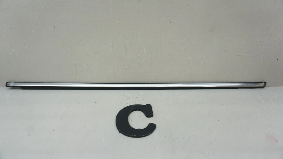 1998-2003 JAGUAR XJ8 VDP LWB ЗАДНИЙ ПРАВЫЙ НАРУЖНЫЙ ДВЕРНОЙ РЕМЕНЬ МОЛДИНГ OEM GXF2520AD - Изображение 2 из 4