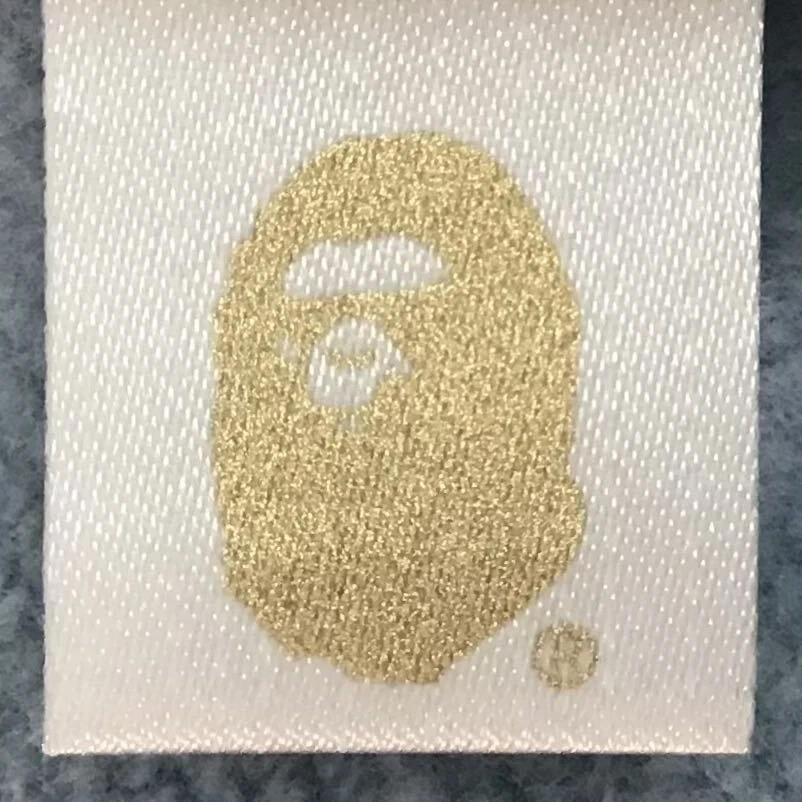 A BATHING APE (BAPE) Felpa con cappuccio full zip BAPE Shark blu chiaro A Bathing Ape taglia L usata da JP 2504SM