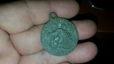 VINTAGE ESSO METAL ADVERTISING TAG MEDAL "PUT A TIGER IN YOUR TANK"