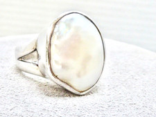 VINTAGE STERLING SILVER LARGE 19 MM BY 16 MM CULTURED BAROQUE PEARL RING SIZE 6
