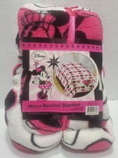 Minnie Mouse 62" by 90" Micro Raschel Throw Blanket