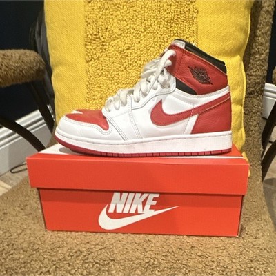Nike Air Jordan 1 High Top Sneaker Kids US 6Y Red/White Leather 575441-161