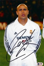 ROBERTO CARLOS SIGNED REAL MADRID LEGEND 12X8 PHOTO (ACG CERT AG17135)