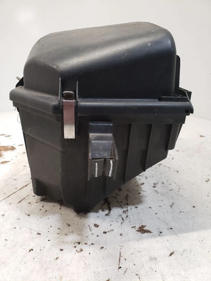 Filtro de aire 5 cilindros compatible con 03-07 VOLVO XC90 1364877 Foto 2 de 4