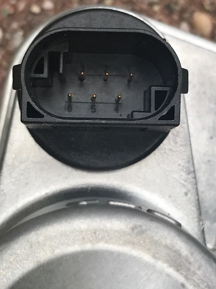 Conjunto de carcasa de acelerador Bwm 740 IL 2001 Foto 4 de 4