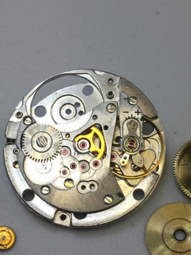 Vintage Certina Cal.25-651 Uhrwerk für Ersatzteile/Reparatur Unruh gut - Bild 2 von 10