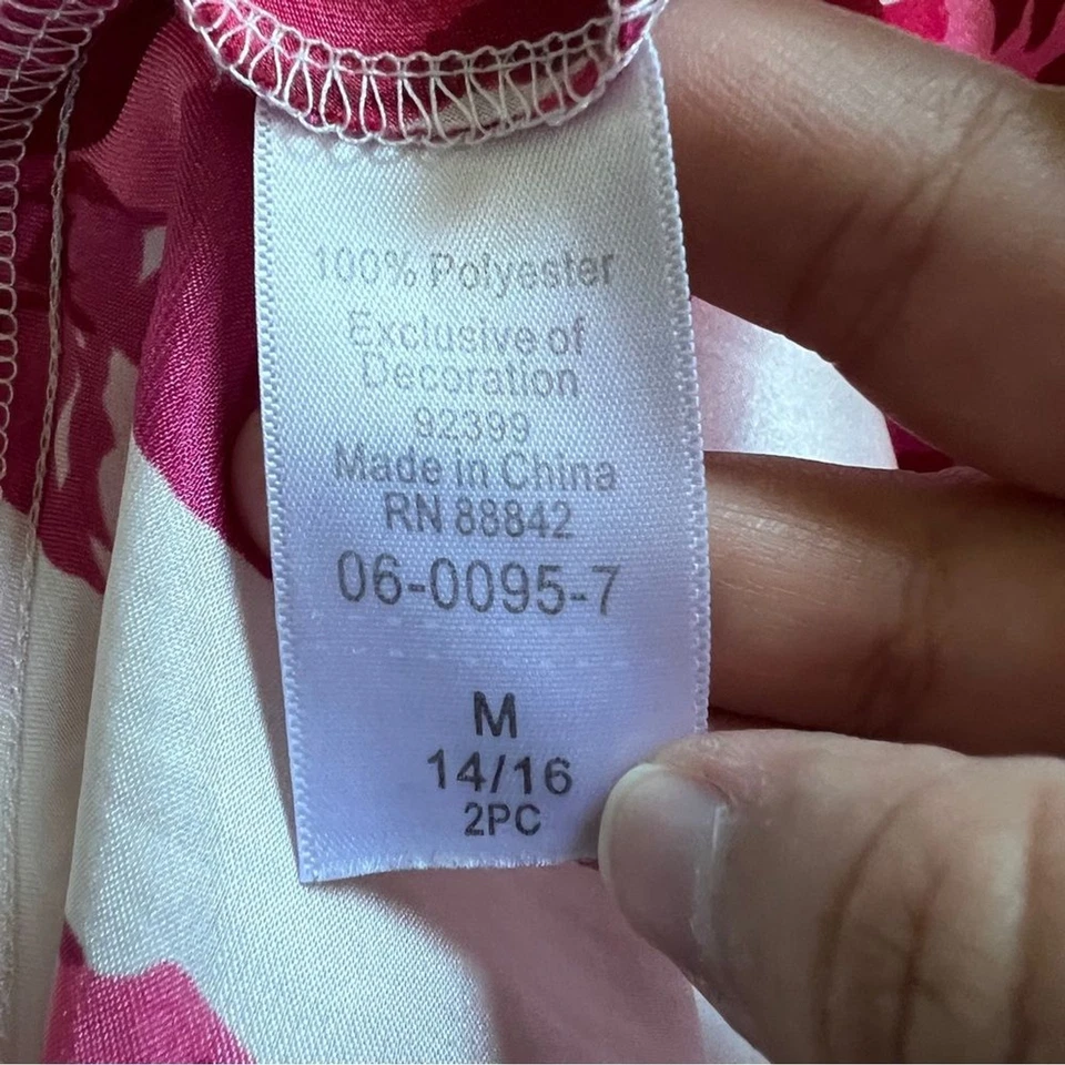 Amoureuse 花卉蕾丝缎面懒人女式 M 码 — 第 3/4 张图片