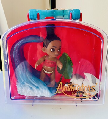 Disney Store Animators collection Moana Mini Doll Playset case