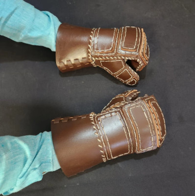 Medieval Leather Gauntlets for Sword Fighting   Combat Gloves for Fighters, LARP