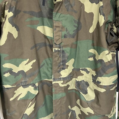 US Military Cold Weather Parka Gore-Tex Woodland Camo Jacket