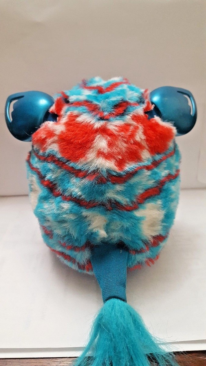 アメリカ限定の「PATRIOTIC FURBY」（自由の女神バージョン） il_1080xN.3223582043_3vuz.jpg