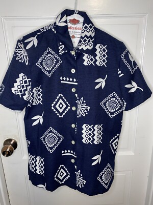 Women s Drapers & Damons Hawaiian Navy Blue Button Up Shirt ￼