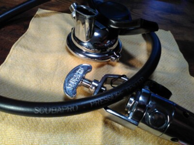 REGULADOR SCUBAPRO MK1O/CRESSI TITANIUM. MATERIAL DE BUCEO. WWW