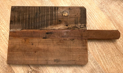 Vintage BREADBOARD PADDLE Rustic Reclaimed Wood Cutting Board Riser Charcuterie