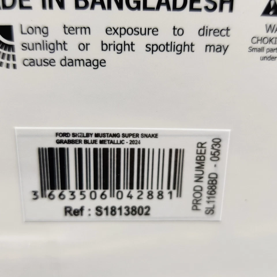 AUTO SOLIDA FORD SHELBY MUSTANG SUPER SNAKE GRABBER BLU 2025 1:18 NUOVA.B - Immagine 4 di 4