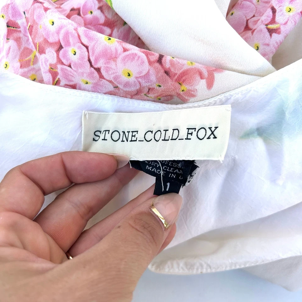 Romper de seda Stone Cold Fox branco floral manga longa noiva pequeno profundo V - Imagem 3 de 4