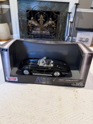 Motormax 1:24 1967 Corvette American Legends Premium Diecast Collection  Sport 